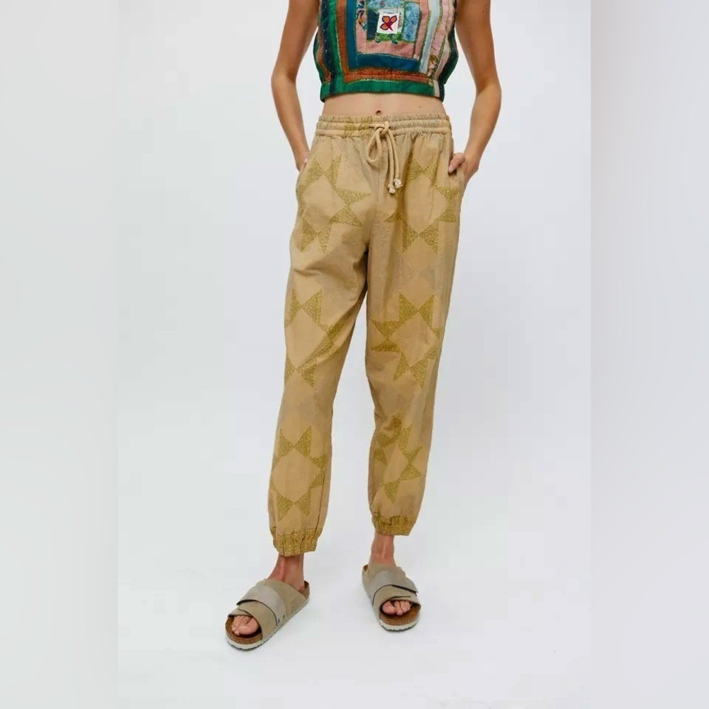 Urban Outfitters Kimchi Blue Patchwork Quilt Jogger Pants Hippie Boho‎ Indie XS
